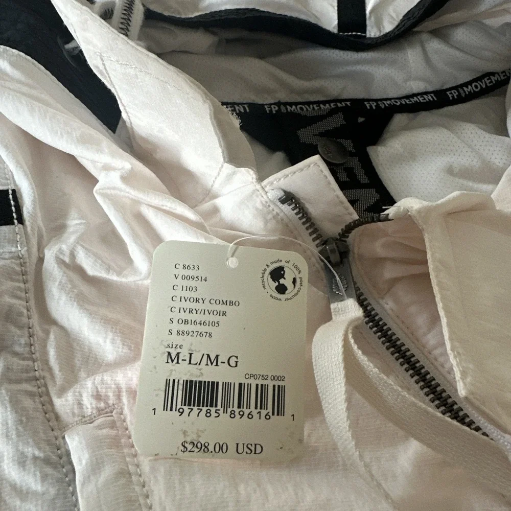 Free People Movement  Size M/L Peace Out Backpack‎ Parachute Jacket Ivory Combo - Picture 6 of 15